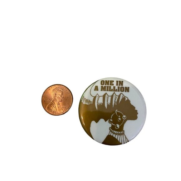 Vintage 1990s Pinback Button One in a Million Woman March 1.5" Diameter - Picture 3 of 14